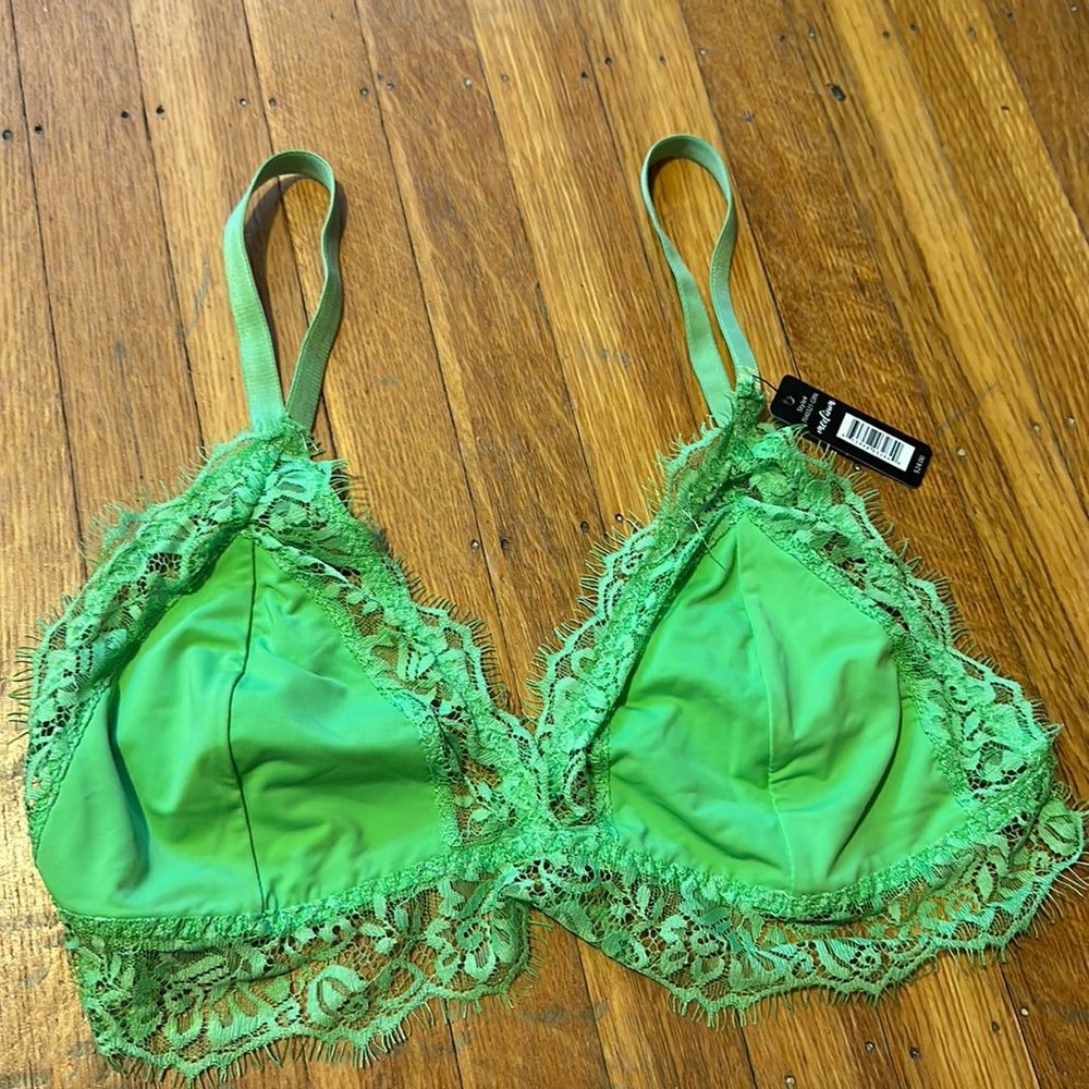 Bralette green with tag